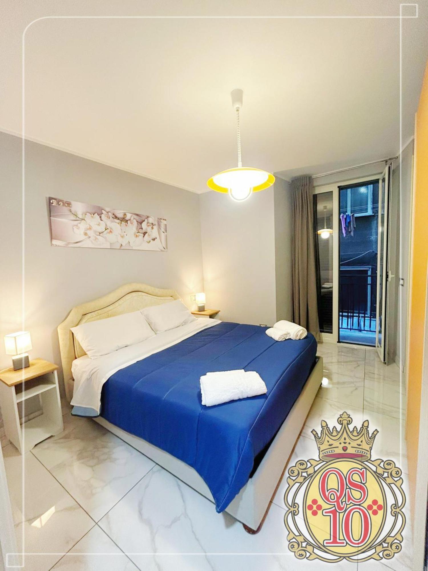 Casa Vacanze Qs 10 Apartment เนเปิลส์ ภายนอก รูปภาพ